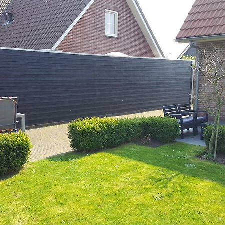 Augustinushof 13 Appartement Vrouwenpolder Buitenkant foto