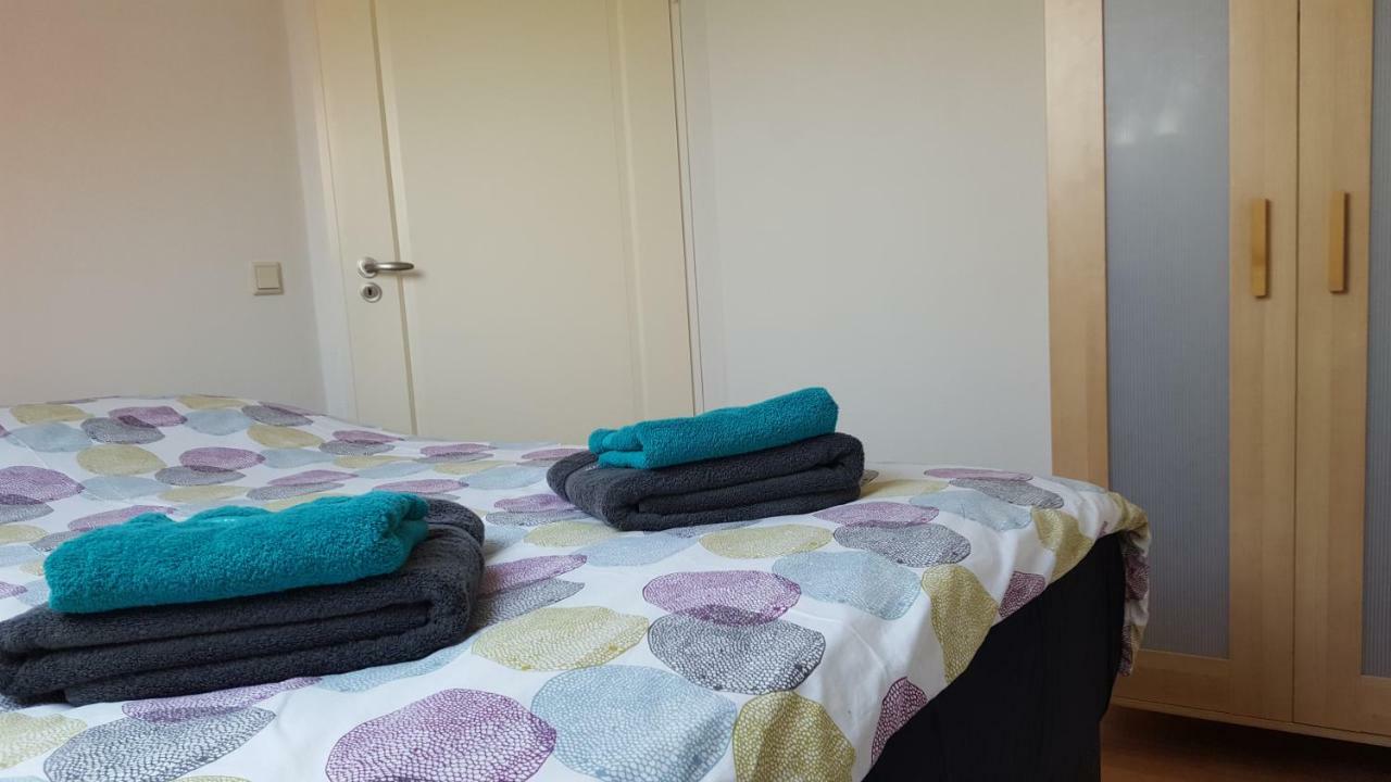 Augustinushof 13 Appartement Vrouwenpolder Buitenkant foto